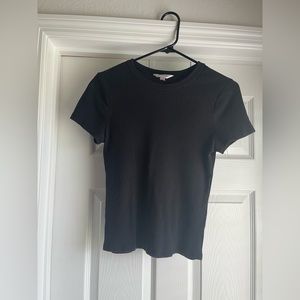 Black ribbed T-shirt